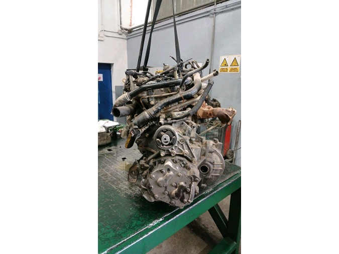 Alternador CHRYSLER VOYAGER I 2004