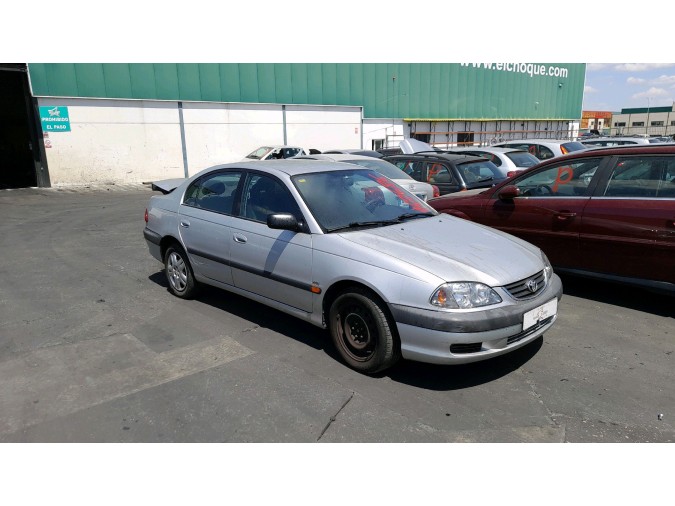 PANEL FRONTAL SO TOYOTA AVENSIS 2001