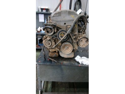 MOTOR CON ACCESORIOS Y CAJA DE CAMBIOS KIA JOICE
