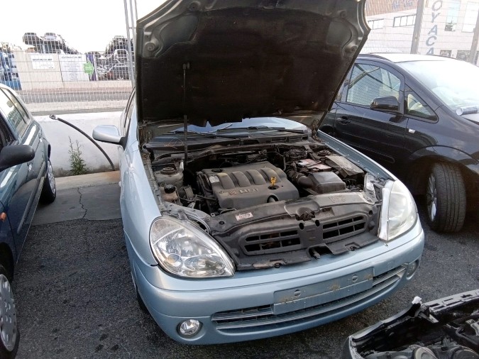 FARO ANTINIEBLA IZQUIERDO CITROEN XSARA 2004