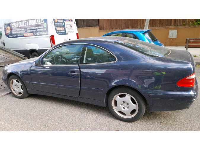 ALETA DELANTERA DERECHA MERCEDES CLK 200 2000