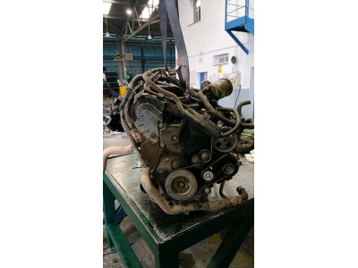 MOTOR CON ACCESORIOS Y CAJA DE CAMBIOS CITROEN JUMPY 2000