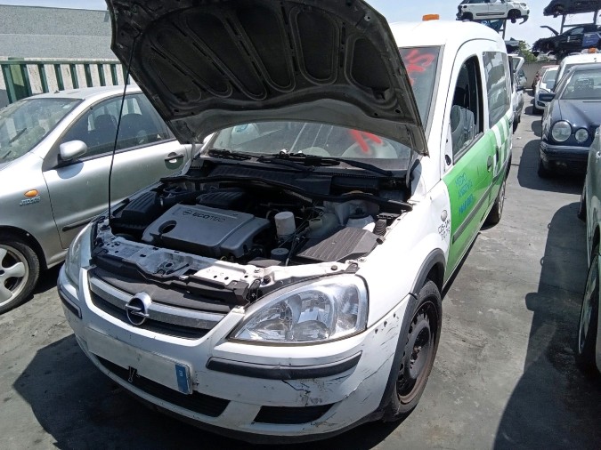 PRETENSOR CINTURÓN DELANTERO DERECHO OPEL COMBO 2006