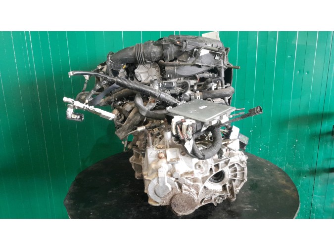 MOTOR CON ACCESORIOS Y CAJA DE CAMBIOS MITSUBISHI ASX