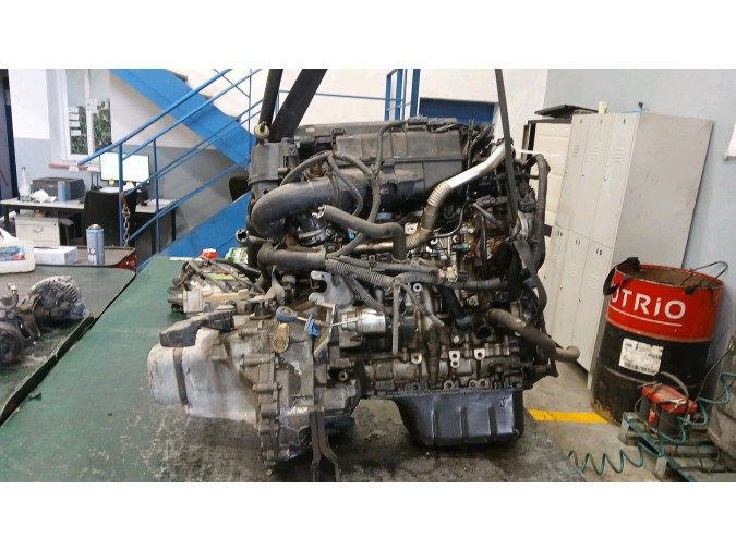 MOTOR CON ACCESORIOS Y CAJA DE CAMBIOS CITROEN C3 2008