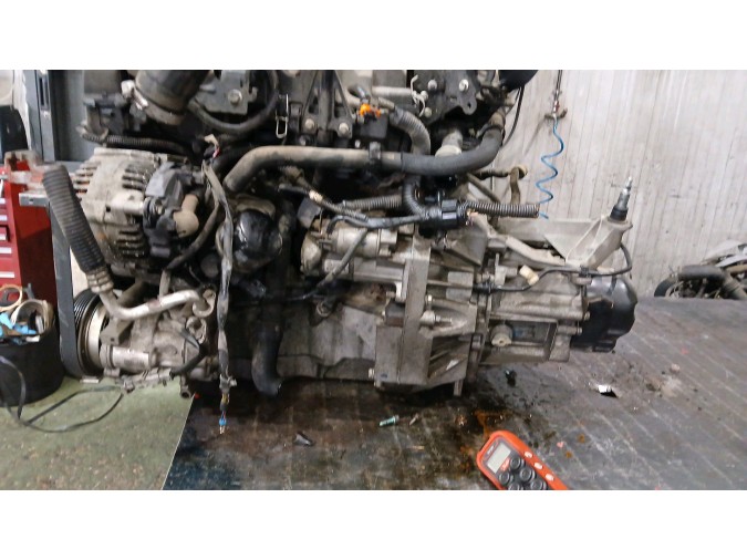 MOTOR CON ACCESORIOS SIN CAJA DE CAMBIOS NISSAN NOTE