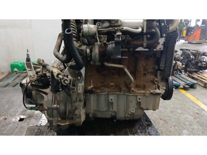 MOTOR CON ACCESORIOS SIN CAJA DE CAMBIOS NISSAN NOTE