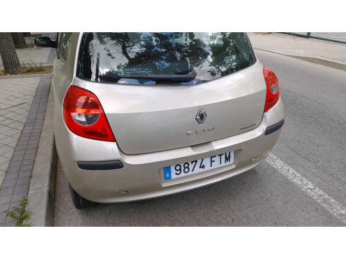 MANDO ELEVALUNAS DELANTERO DERECHO RENAULT CLIO 2007