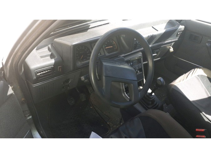 ALETA TRASERA IZQUIERDA RENAULT R9 1984