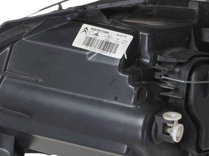 FARO DELANTERO DERECHO CITROEN C3 2005