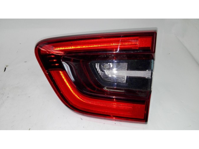 PILOTO TRASERO DERECHO NISSAN KADJAR 2016