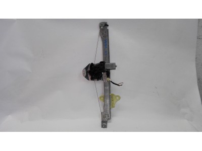 ELEVALUNAS DELANTERO DERECHO NISSAN CAPTUR 2015