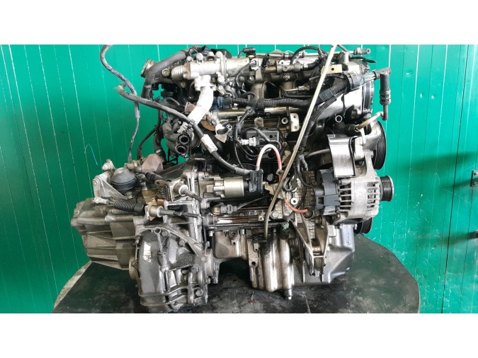 MOTOR CON ACCESORIOS SIN CAJA DE CAMBIOS ALFA ROMEO 147 2004