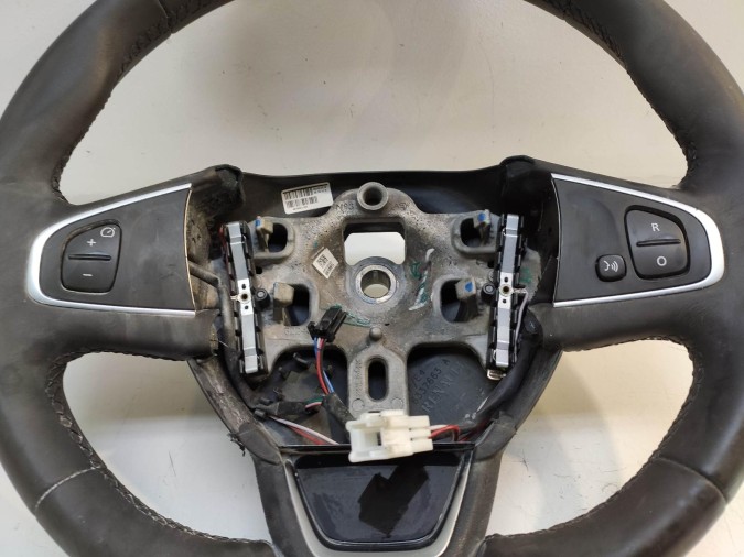 VOLANTE RENAULT CAPTUR 2016
