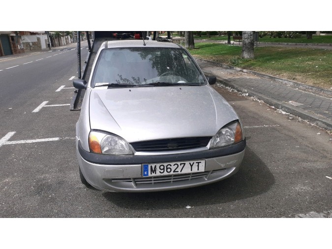 Radiador motor FORD FIESTA 2000