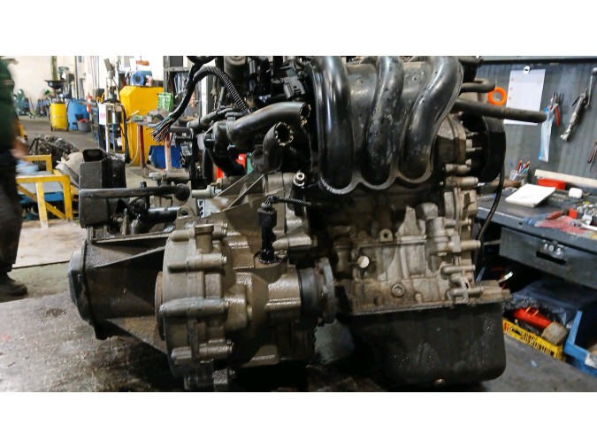 Motor SKODA FABIA 2009