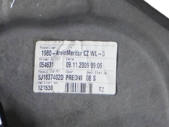 ELEVALUNAS DELANTERO DERECHO SKODA FABIA 2009