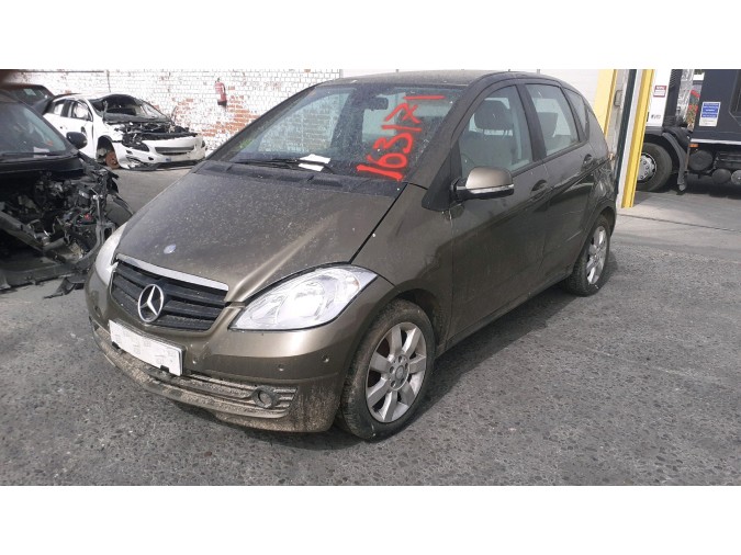 CENTRALITA MOTOR UCE MERCEDES A 180 CDI 2010