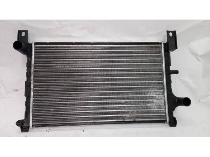 Radiador de Agua FORD FIESTA 1993