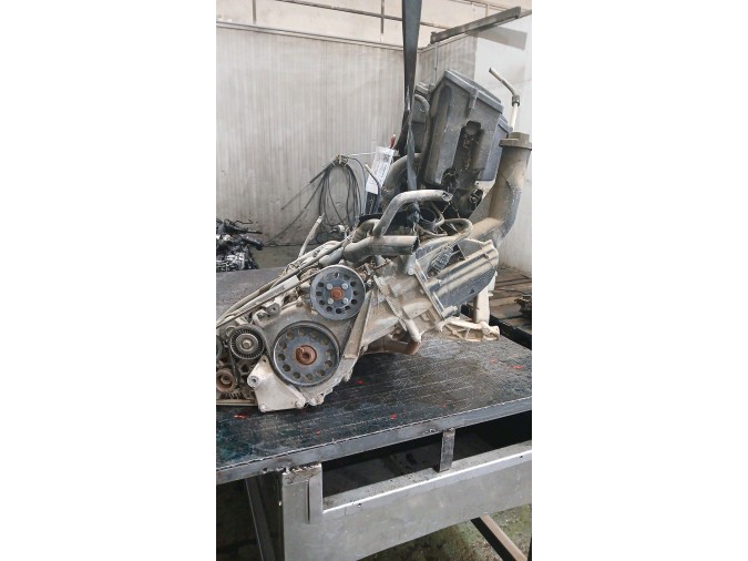 Motor completo MERCEDES A 140 2000