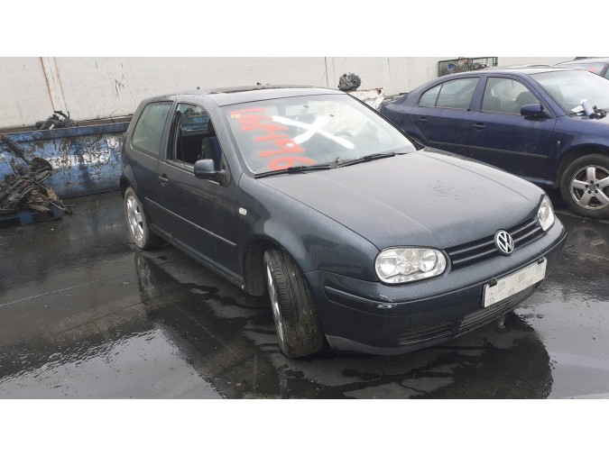 Intercooler VOLKSWAGEN GOLF 2000