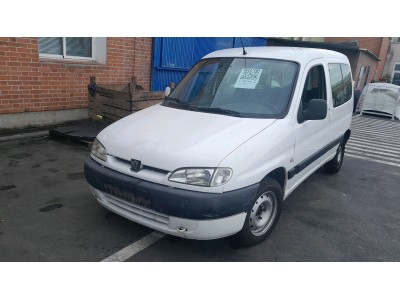 BRAZO SUSPENSION DELANTERO DERECHO PEUGEOT PART COMBIESP. 1.6E 2001