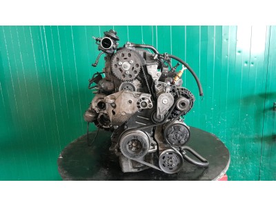 MOTOR CON ACCESORIOS SIN CAJA DE CAMBIOS VOLKSWAGEN BORA 2001