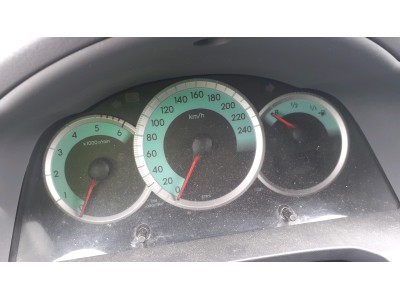 PILOTO TRASERO IZQUIERDO TOYOTA COROLLA VERSO 2006