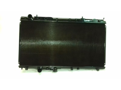 Radiador de Agua MITSUBISHI GALANT 1994