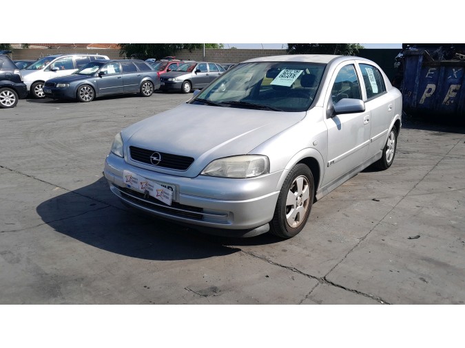 Radiador motor OPEL ASTRA 2004