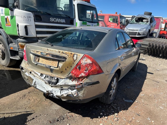 PUENTE TRASERO FORD MONDEO 2004