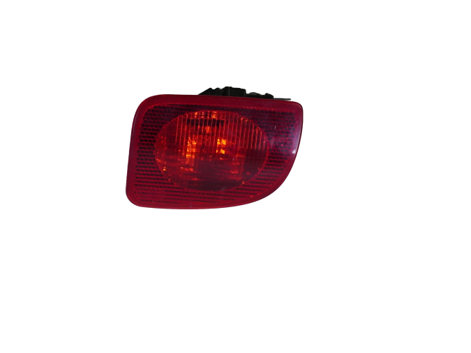 FARO ANTINIEBLA TRASERO IZQUIERDO RENAULT KANGOO ROJO 2016