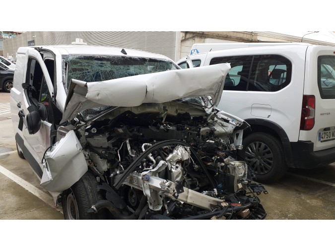 Pinza freno trasera derecha PEUGEOT PARTNER 2022