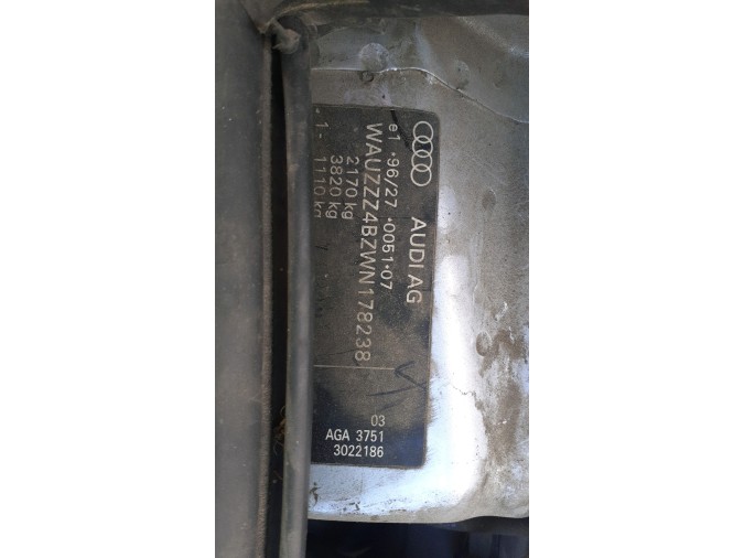 MANDO ELEVALUNAS DELANTERO DERECHO AUDI A6 1999