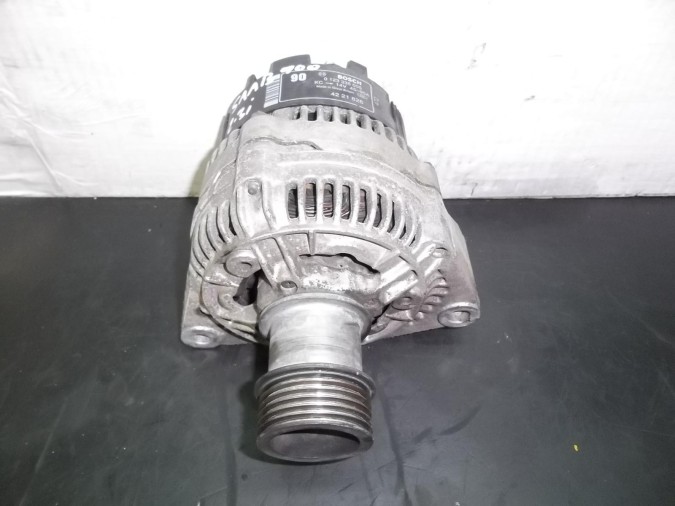 Alternador SAAB 900 1995