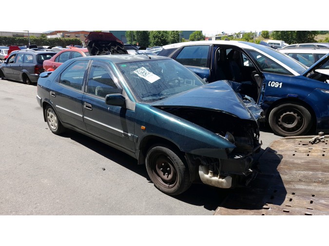 PILOTO MATRÍCULA IZQUIERDO CITROEN XANTIA 1996