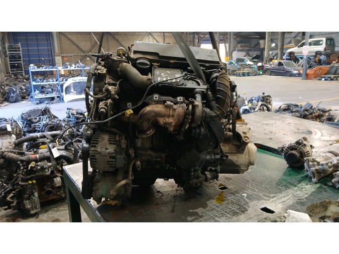 MOTOR CON ACCESORIOS Y CAJA DE CAMBIOS CITROEN C3 2004