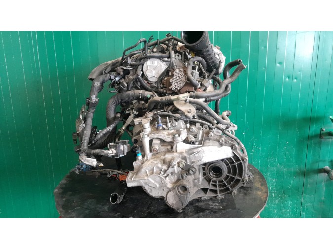MOTOR CON ACCESORIOS Y CAJA DE CAMBIOS NISSAN QASHQAI