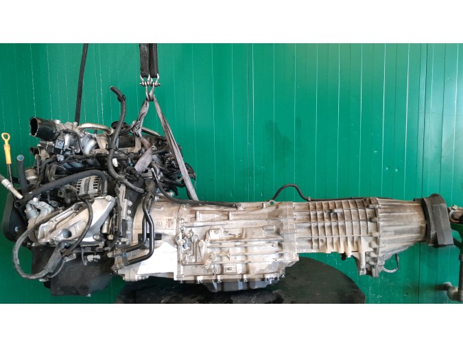 MOTOR CON ACCESORIOS SIN CAJA DE CAMBIOS VOLKSWAGEN TOUAREG 2008