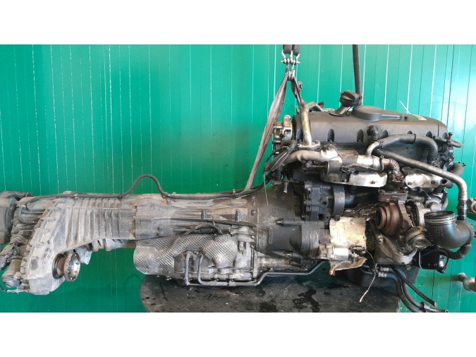 MOTOR CON ACCESORIOS SIN CAJA DE CAMBIOS VOLKSWAGEN TOUAREG 2008
