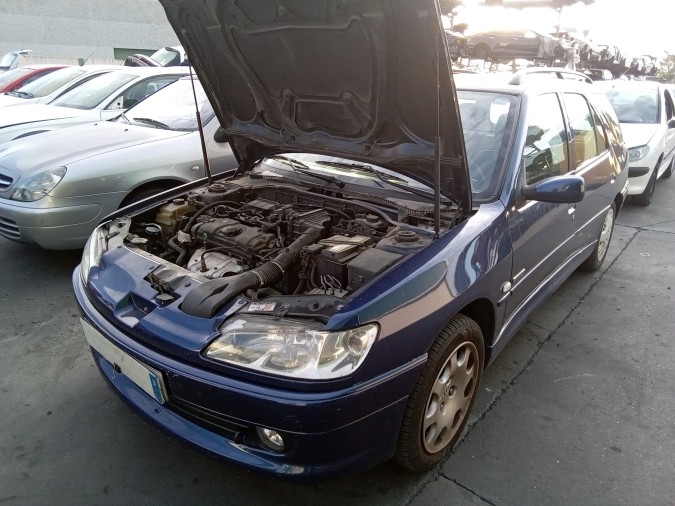 MANDO ELEVALUNAS DELANTERO DERECHO PEUGEOT 306 2001