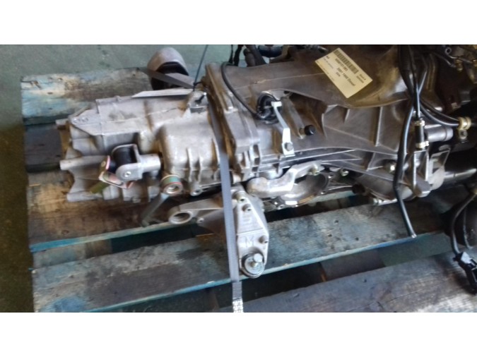 CAJA CAMBIOS DACIA SANDERO 2001