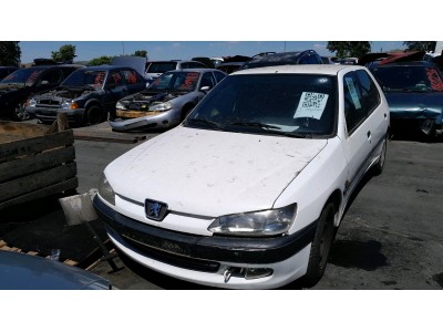 PARAGOLPES DELANTERO PEUGEOT 306 1990