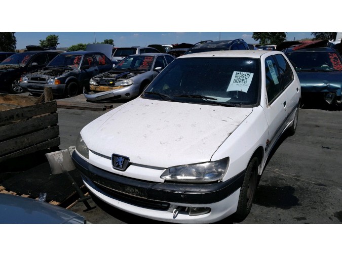 ELEVALUNAS DELANTERO DERECHO PEUGEOT 306 1990