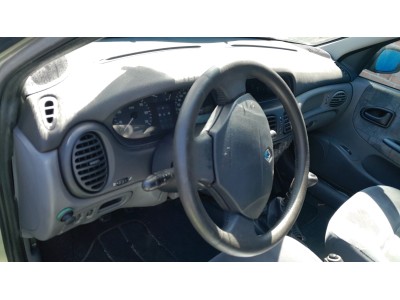 PANEL DELANTERO RENAULT MEGANE 2000