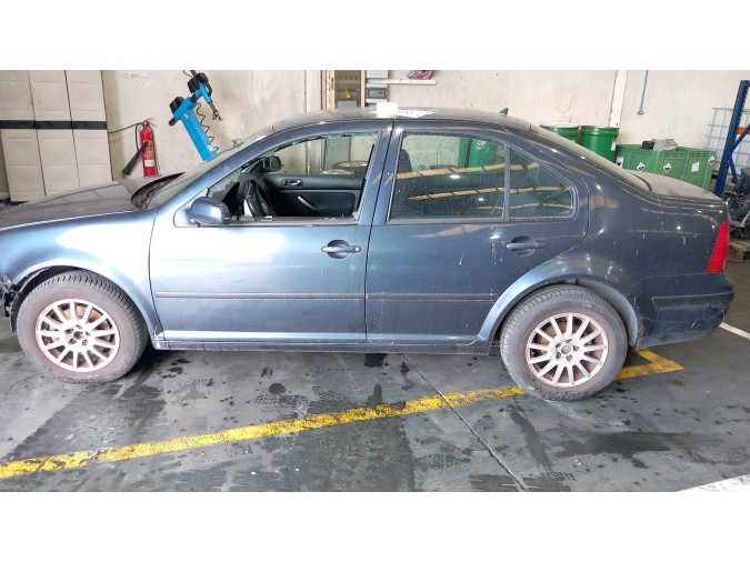 ELEVALUNAS TRASERO DERECHO VOLKSWAGEN BORA 2000