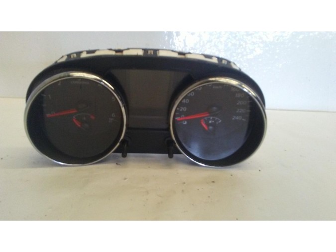 CUADRO INSTRUMENTOS RENAULT LAGUNA 2013
