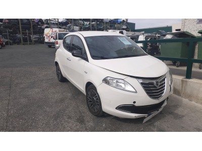 PUERTA TRASERA DERECHA LANCIA YPSILON 2015