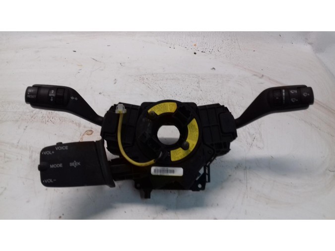 MANDO MULTIFUNCION FORD FOCUS 2006