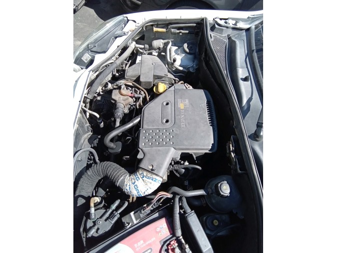 CAJA FUSIBLES SUP. RENAULT KANGOO EXPRESS 2006